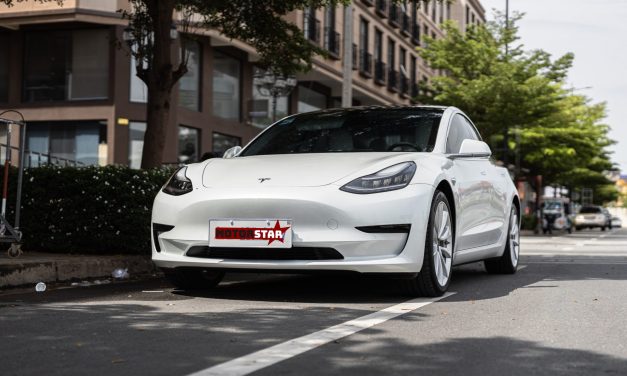 TESLA – CALIDAD CHINA A PRECIO DE ORO